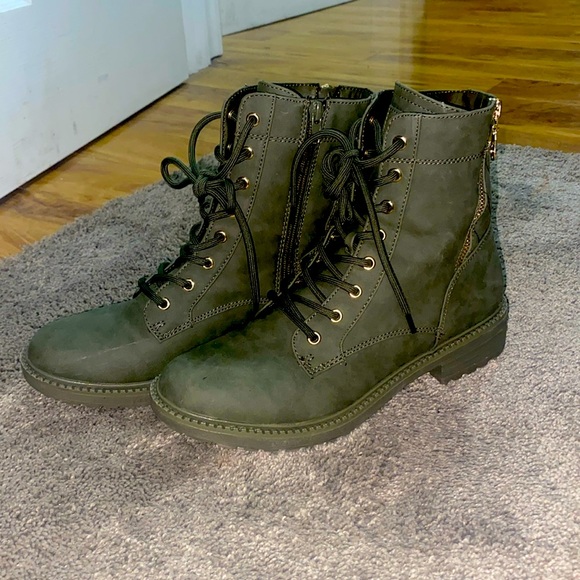 Olive short boots - Picture 3 of 8